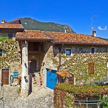 Rustico Colonna House By Gardadomusmea Daire Vesio Dış mekan fotoğraf